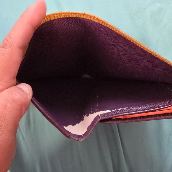 Louis Vuitton Tan Leather Wallet - Picture 13 of 13